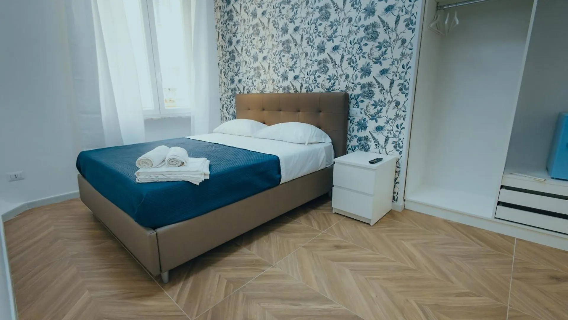 Bed & Breakfast Otis Rooms Naples
